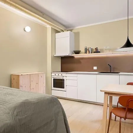 Fresh Apartment, A Short Walk From Bryggen * Берген