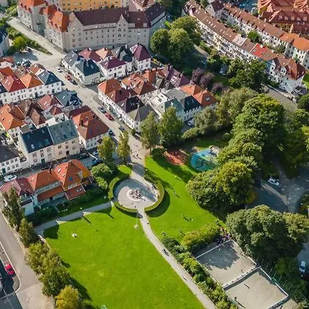 Fresh Apartment, A Short Walk From Bryggen Appartement