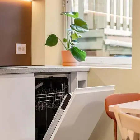 Fresh Apartment, A Short Walk From Bryggen アパート