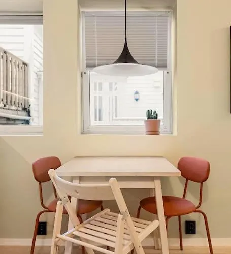 Fresh Apartment, A Short Walk From Bryggen Bergen